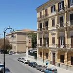 Sunshine Hostal Palermo