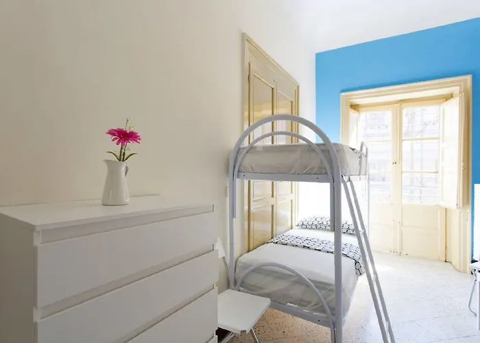 Sunshine Hostel