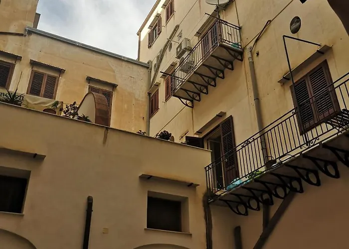 Sunshine ホステル