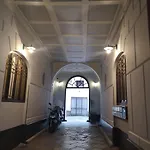 Hostel Sunshine *