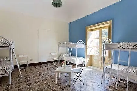 אכסניה Sunshine